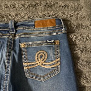 Seven7 Women's Blue Jeans